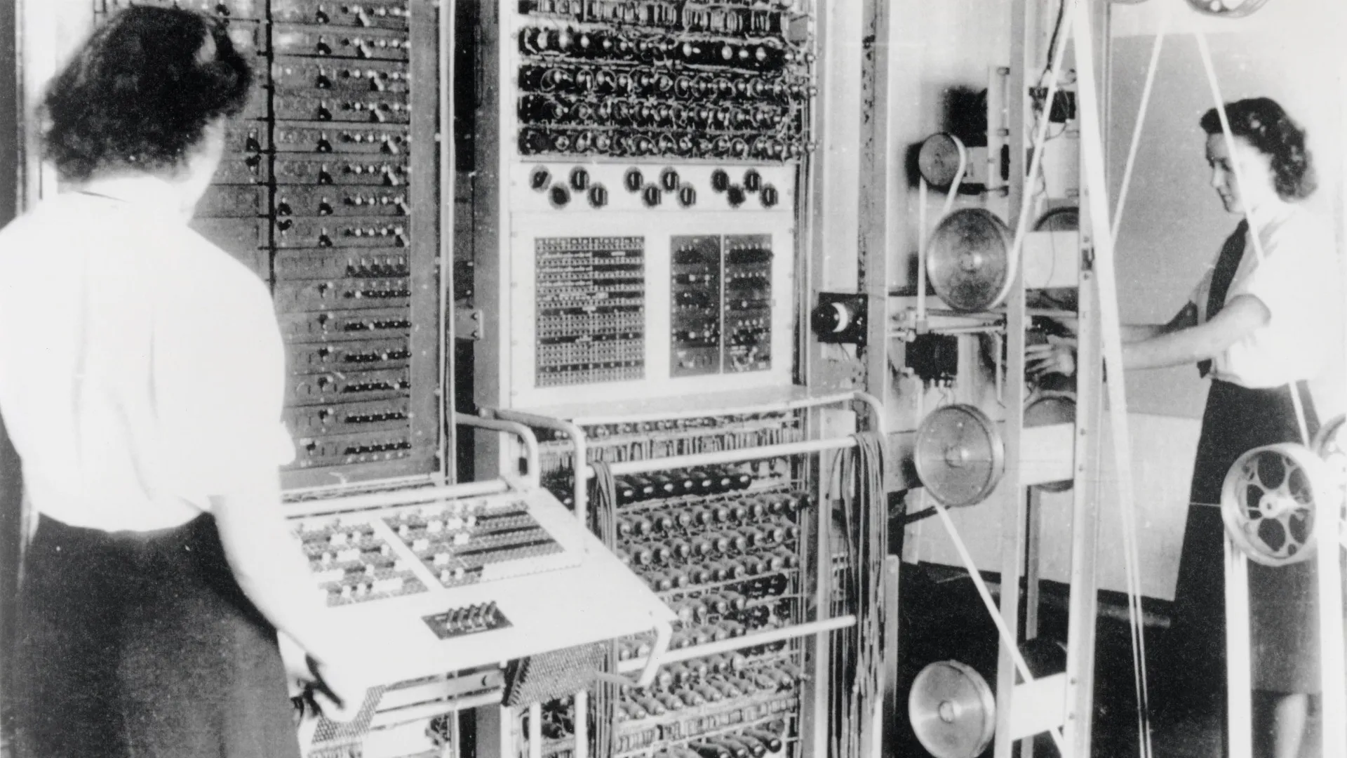 Bletchley Park Beyond Enigma: The Lives Behind the Secret
